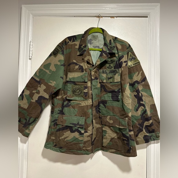 VTG 90s Sz: M Reg U.S.Army M81 Woodland BDU Ranger Airborne Special Unit Patches